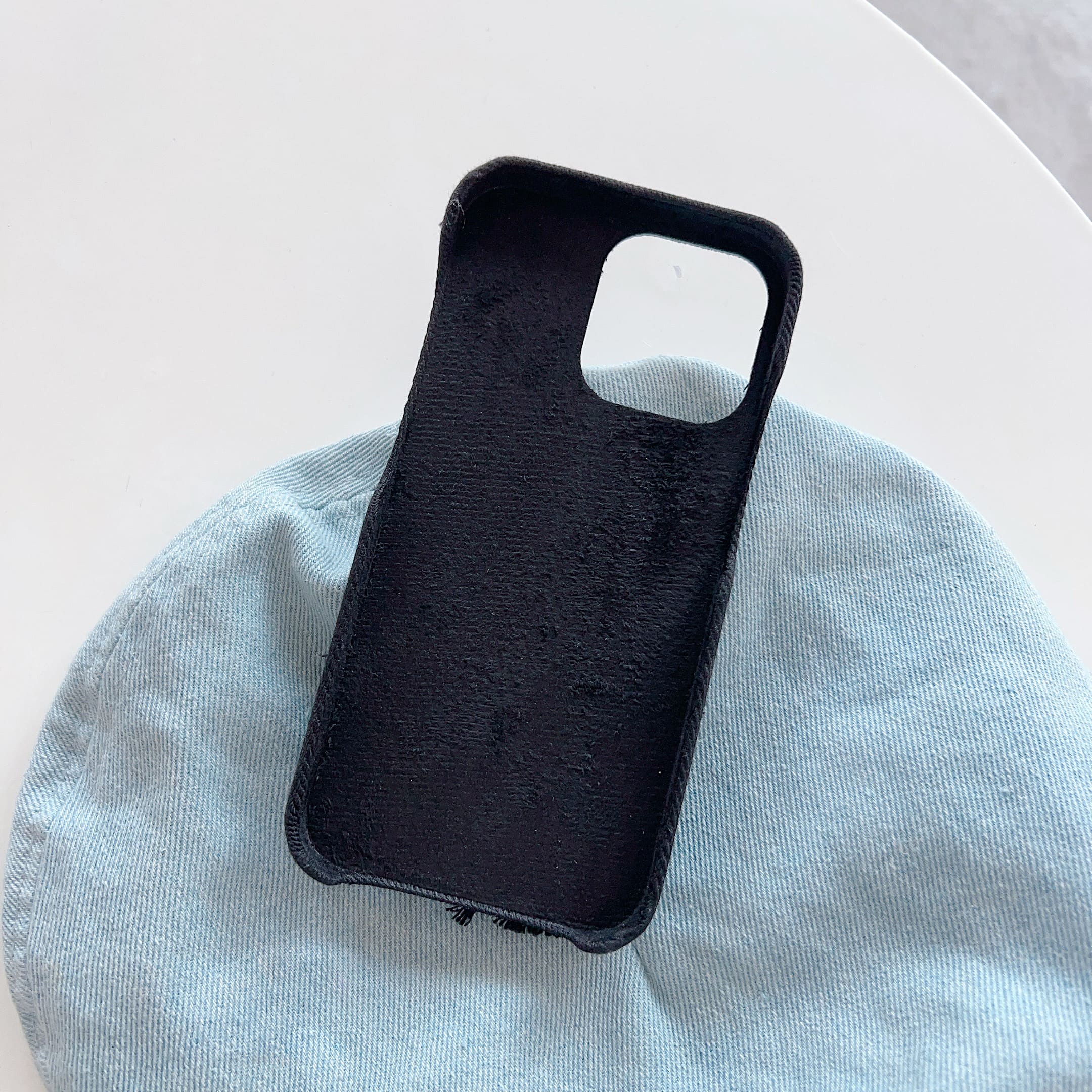 Distressed Denim Fashion Jeans Case (Only ₹150 as an Add-on)